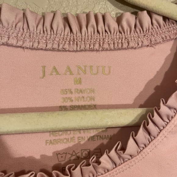 NWT Jaanuu pink ruffle neckline and sleeve trim short sleeve scrub top size M - Picture 5 of 5